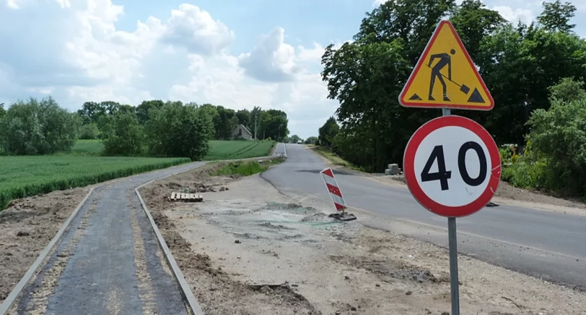 Przebudowa drogi zmierza ku końcowi [zdjęcia]