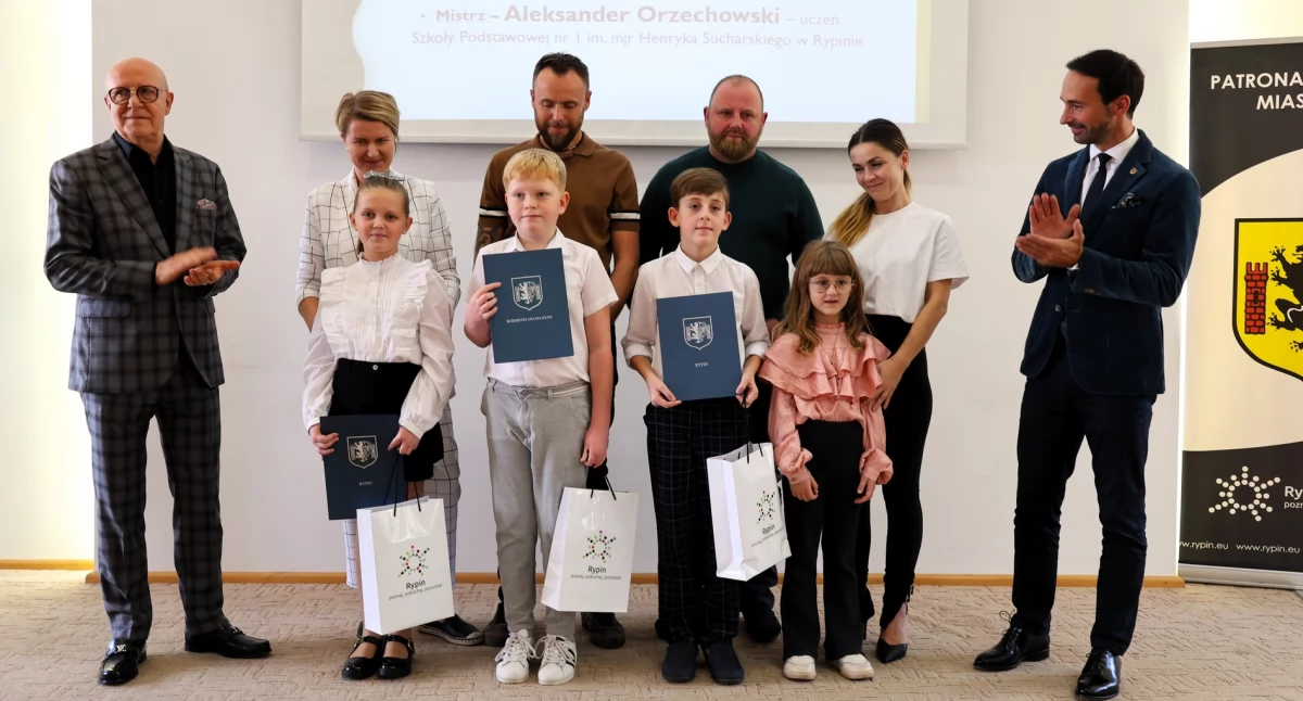 Nagrody dla uczniów, gratulacje dla nauczycieli