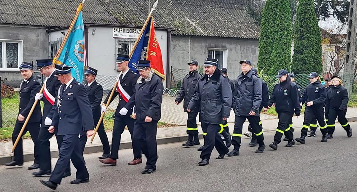 Obchody Narodowego Święta Niepodległości w Radzikach Dużych [zdjęcia]