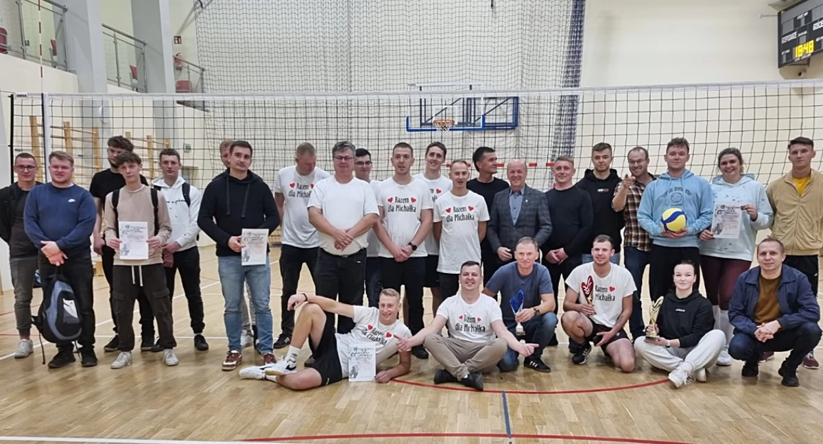 Mecz charytatywny dla Michała [zdjęcia]