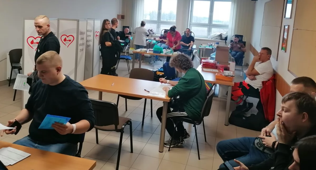 14 litrów dla potrzebujących
