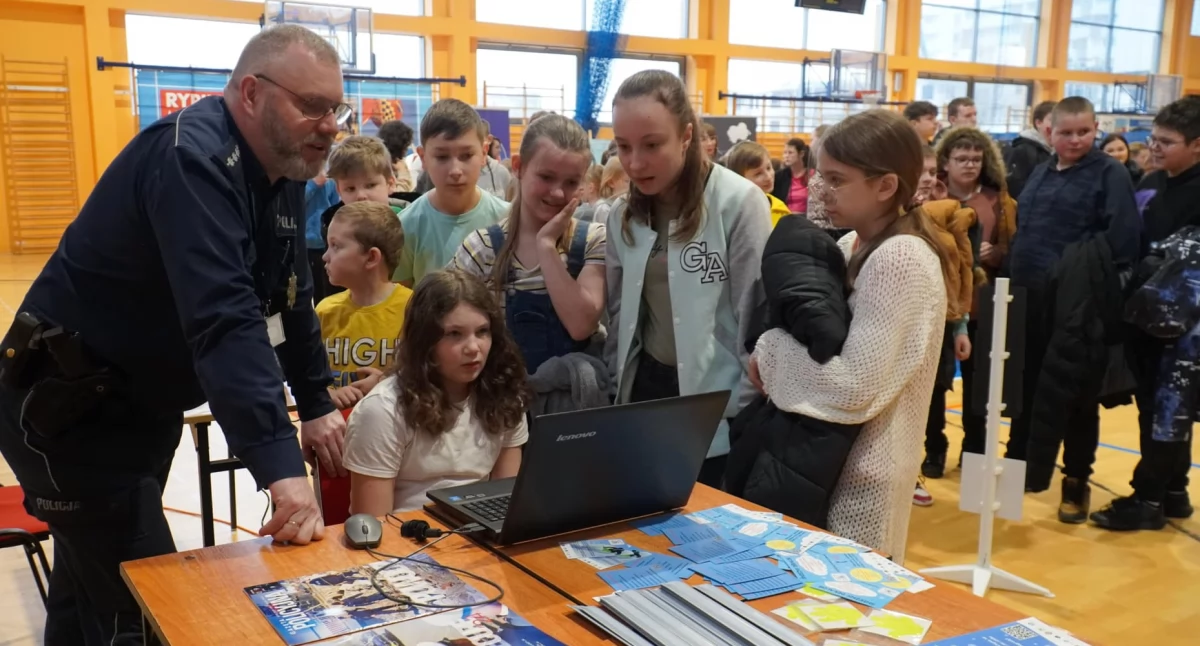 Bezpieczni nie tylko w ferie