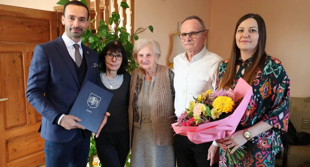 200 lat Pani Radosławo!