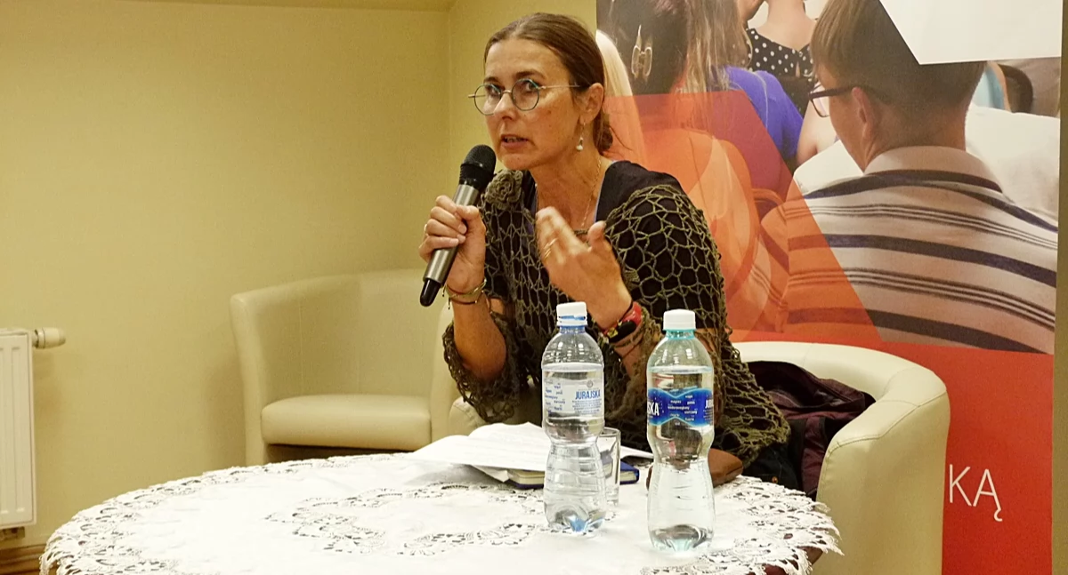 Łotryni i morderka, czyli o feminatywach i nie tylko