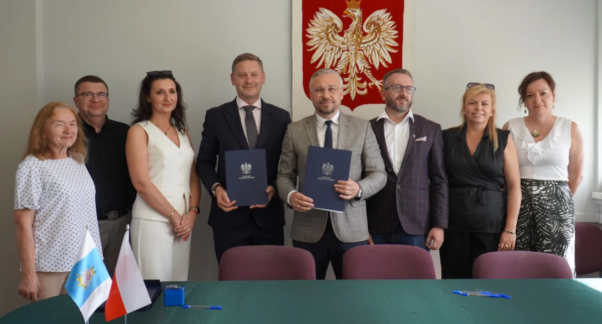 4 miliony na 2 drogi