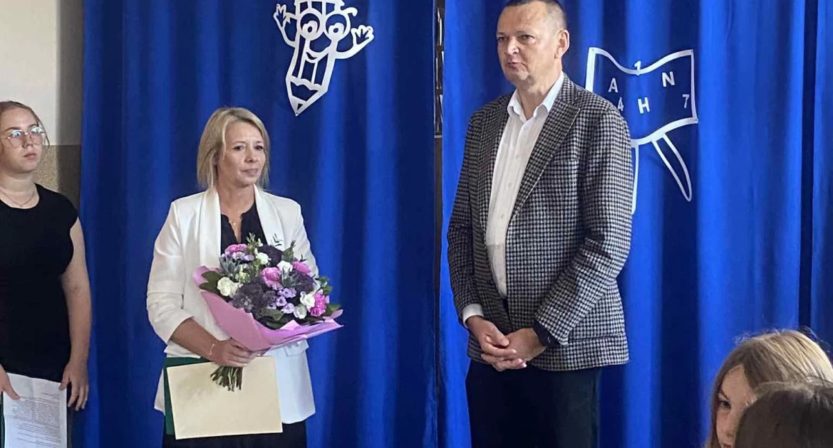 Szkoła z nową dyrektor