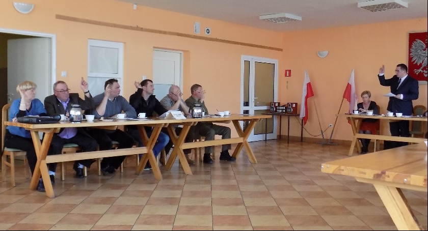 Spór o przedszkole w Ostrowitem