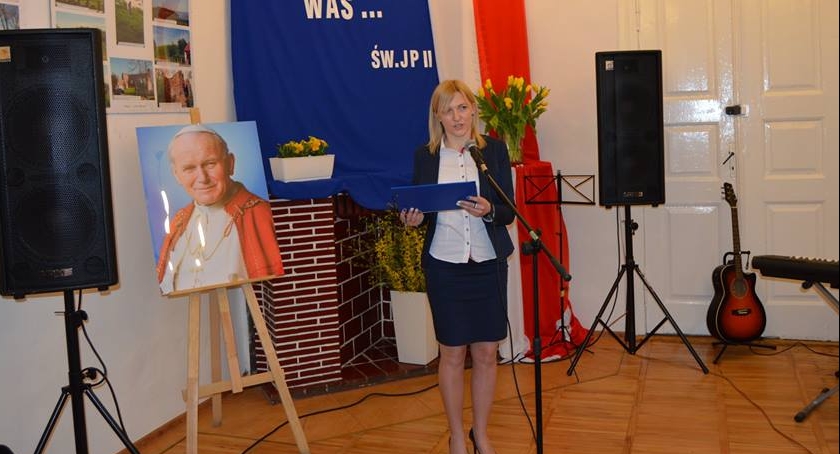 Za słowami papieża 