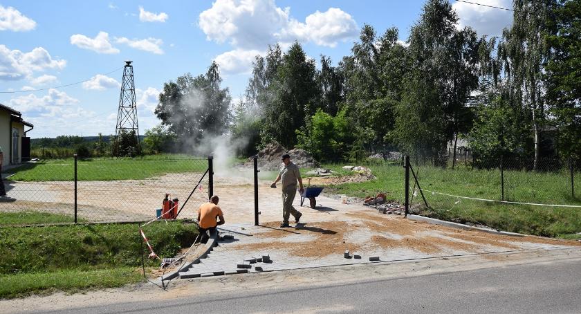 Nowy wjazd, nowe drogi