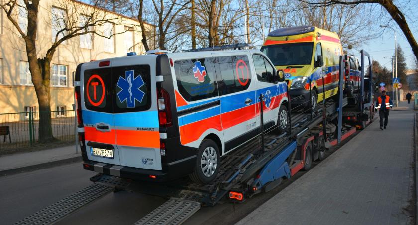Nowe karetki w szpitalu