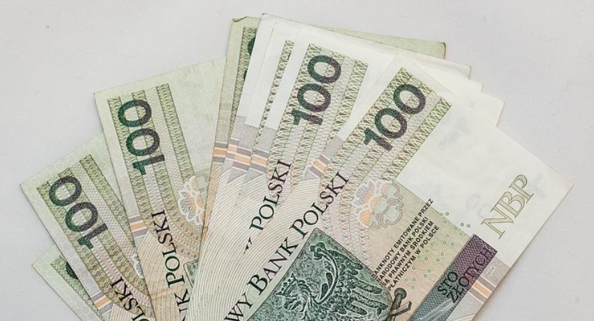 Większe dodatki  dla nauczycieli