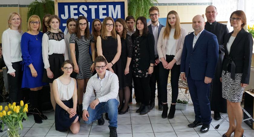Ku pamięci Jana Pawła II w Nadrożu