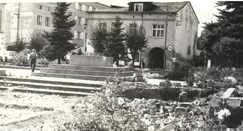 Z dziejów samorządu rypińskiego (1990 rok)