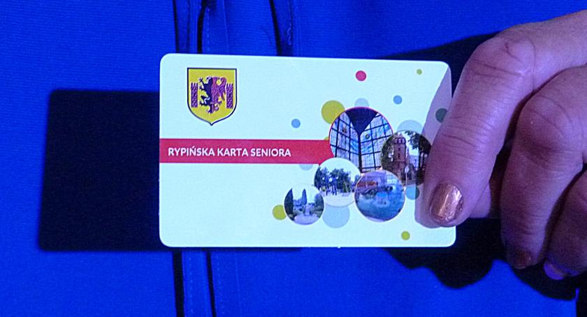 W Rypinie rozdano karty seniora