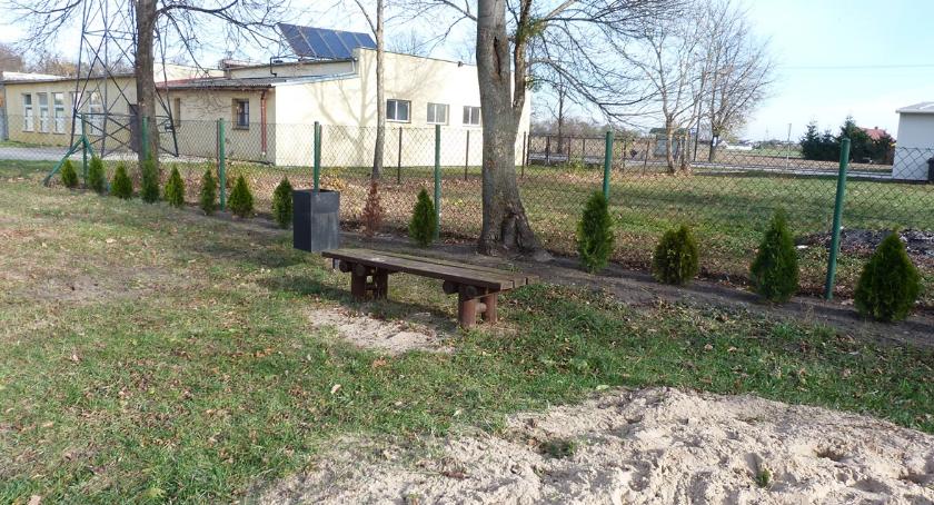 Problem z placem zabaw...  którego już nie ma