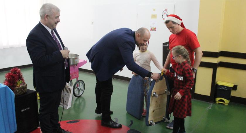 Radny Furman w roli św. Mikołaja