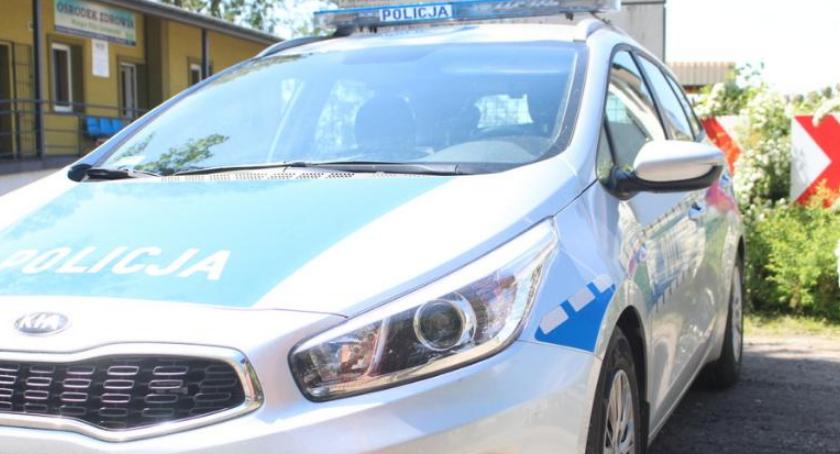 Młody kierowca spowodował kolizję. Miał 2 promile