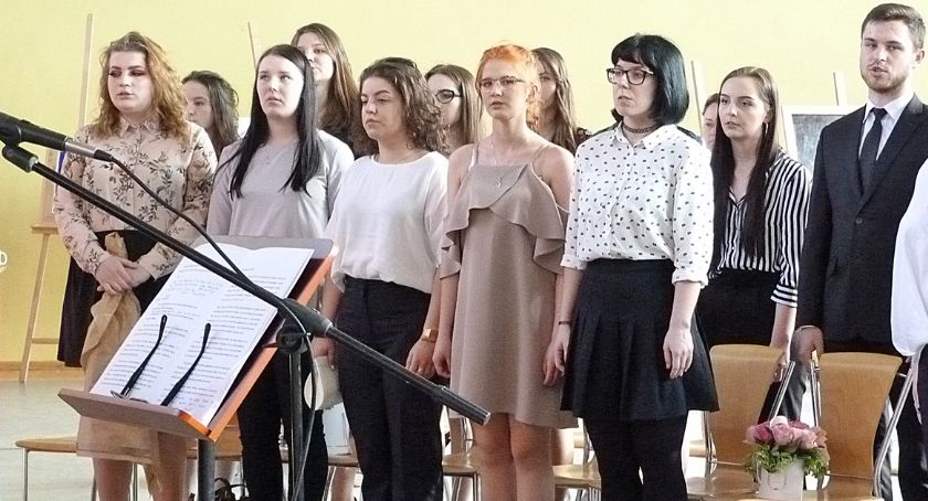 Zakończenie edukacji w plastyku [zdjęcia]