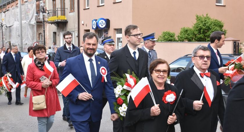 Uczcili rocznicę  uchwalenia konstytucji 