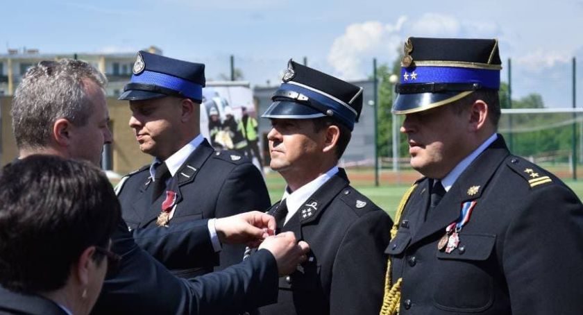 Krzyże zasługi dla strażaków