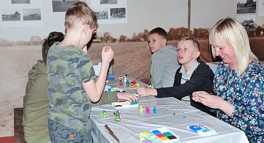 Lepienie w muzeum