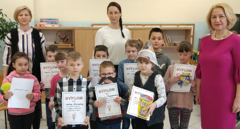 W szranki z poezją dziecięcą