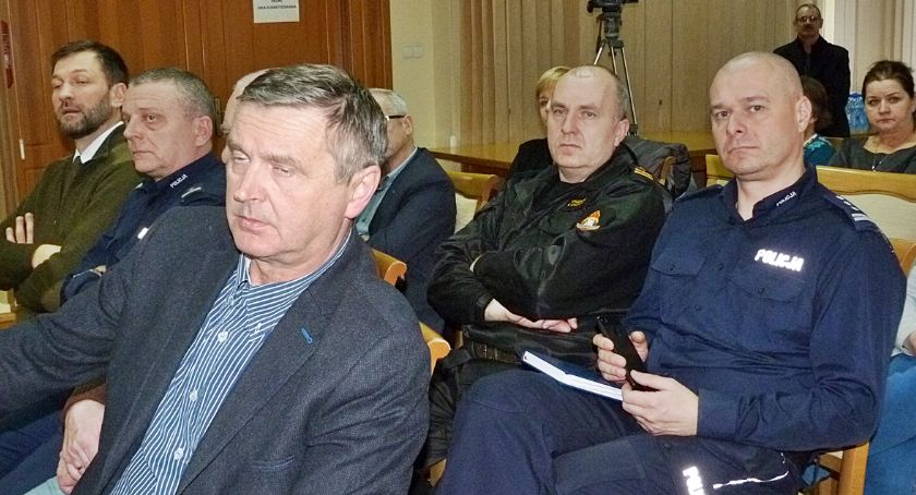 Spotkali się ws. epidemii koronawirusa [zdjęcia]