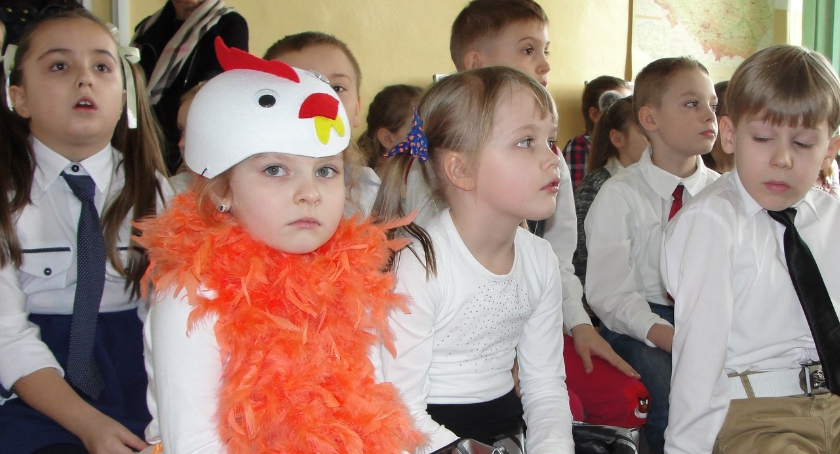 Szkolny Konkurs Recytatorski Poezji Dziecięcej dla klas I-III - fotorelacja