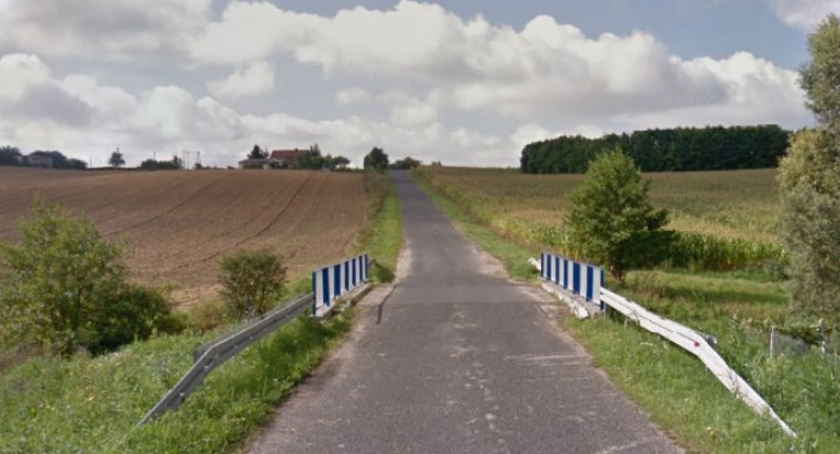 Powiat inwestuje w drogi