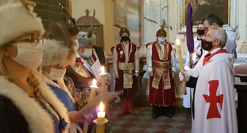 Via Crucis w asyście Bractwa Kurkowego.