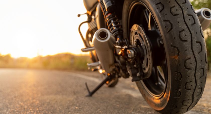 Opony motocyklowe - kilka słów o tym, jak ocenić ich stan, jak dobrać odpowiednie