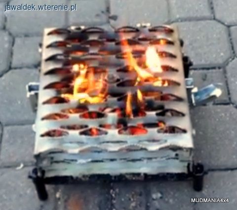 Turystyczny wyprawowy koksownik