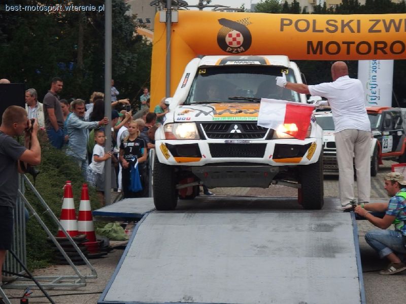 RMF MAXXX Rally Team po udanym PROLOGU na Baja Poland 2013