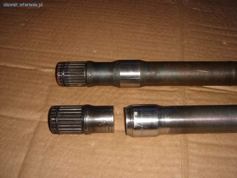 Land Cruiser HDJ 80 - przedni most, wymiana półosi