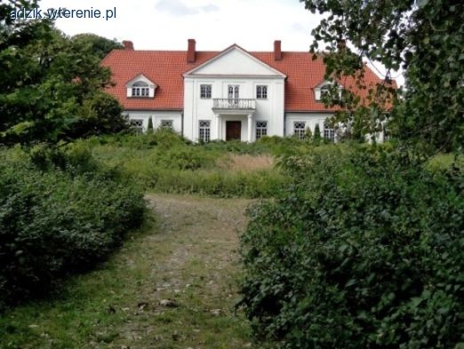 Pałac w Strabli, Park linowy w Doktorcach