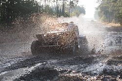 Baja Inter Cars - Mokro na Karlikach, szybko na lotnisku