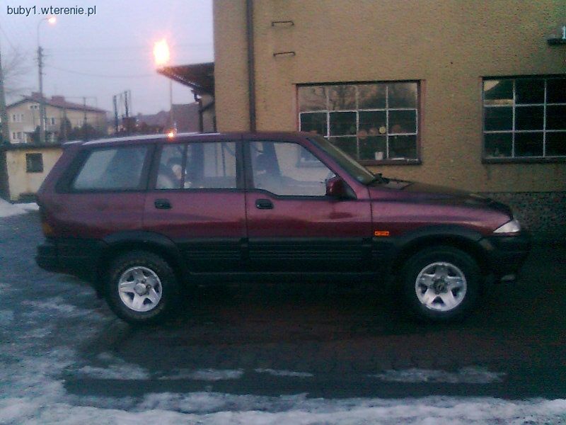 Ssangyong Musso i teren