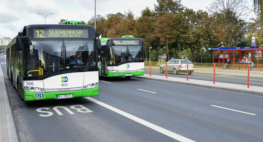 Od dziś autobusami komunikacji miejskiej może już jeździć więcej osób