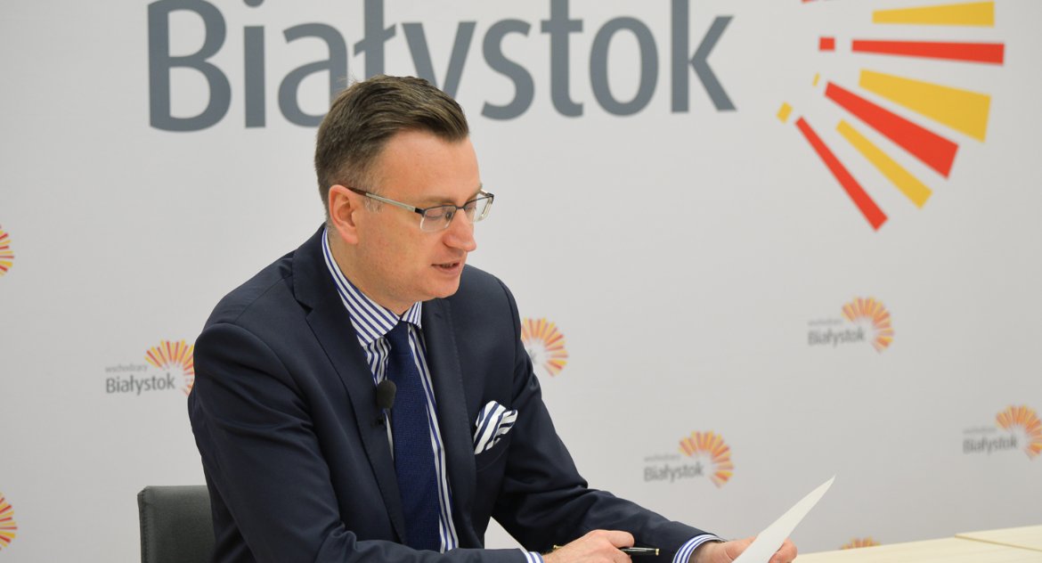 Rafał Rudnicki powinien przeprosić marszałka województwa