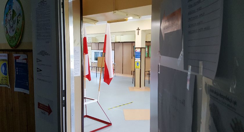 Ponad dwukrotna przewaga Andrzeja Dudy nad Rafałem Trzaskowskim w województwie podlaskim