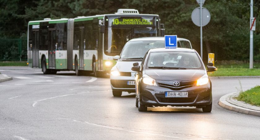 Jeśli nie wiesz w jakim mieście najlepiej zdawać egzamin na prawo jazdy, ta informacja ci pomoże