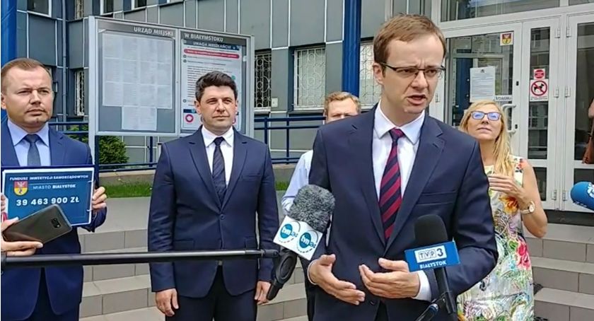 Do Białegostoku trafi prawie 40 milionów złotych. Prezydent Truskolaski będzie miał czym łatać dziurę w budżecie