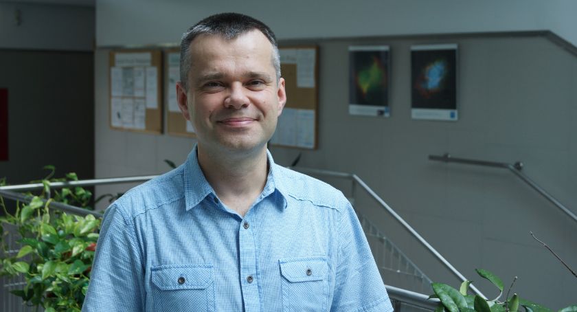 Międzynarodowa Unia Astronomiczna z sekretarzem z Białegostoku