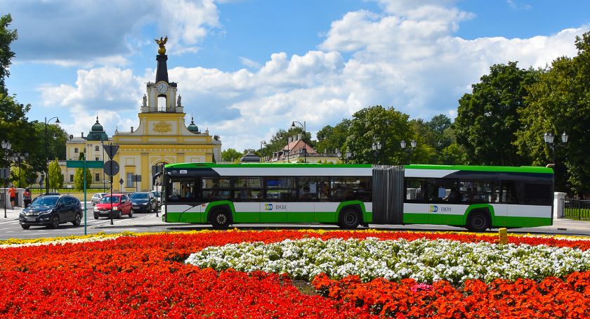 Radni jednak naruszyli prawo uchwalając ceny biletów