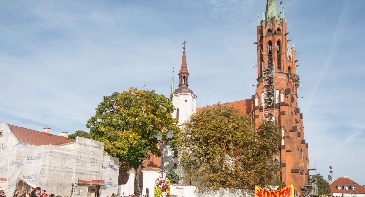 Jacek Międlar w Białymstoku nie popełnił przestępstwa, a jego wypowiedzi mieszczą się w granicach wolności słowa
