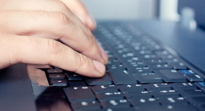 Podlasianie przekonują się do załatwiania spraw online