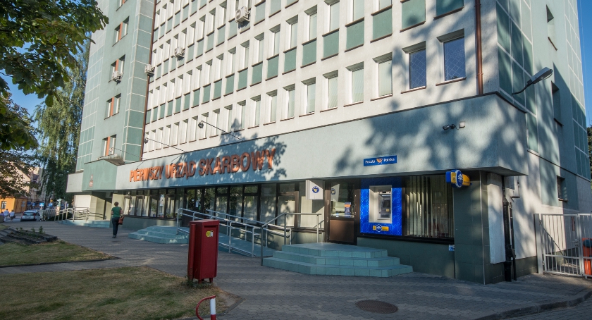 Fiskus po nowemu: koniec z Izbami Skarbowymi i Urzędami Celnymi. Teraz będzie KAS