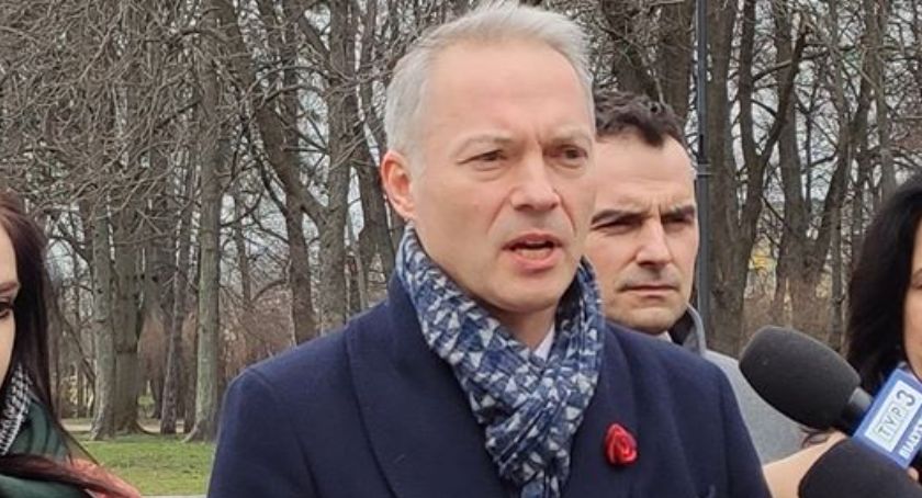 Komisja Etyki zdecydowała o ukaraniu posła Żalka za słowa o ideologii LGBT. Kiedy ukarze posłanki Lewicy?