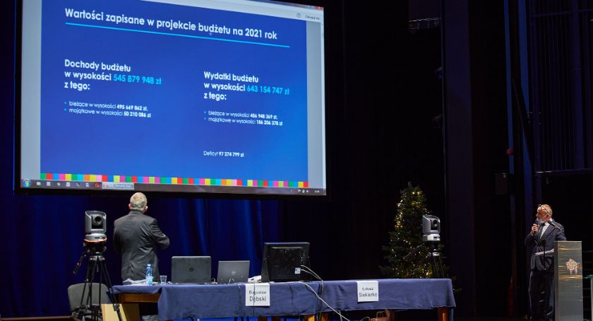 Budżet województwa przyjęty. Można pracować dalej