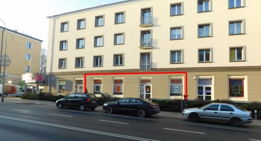 Dwa duże lokale w centrum szukają najemców